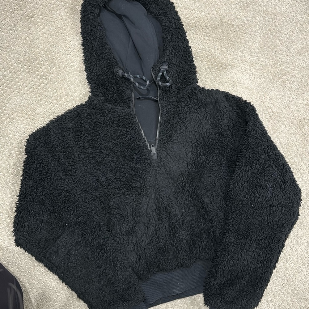 Lululemon Sherpa pullover